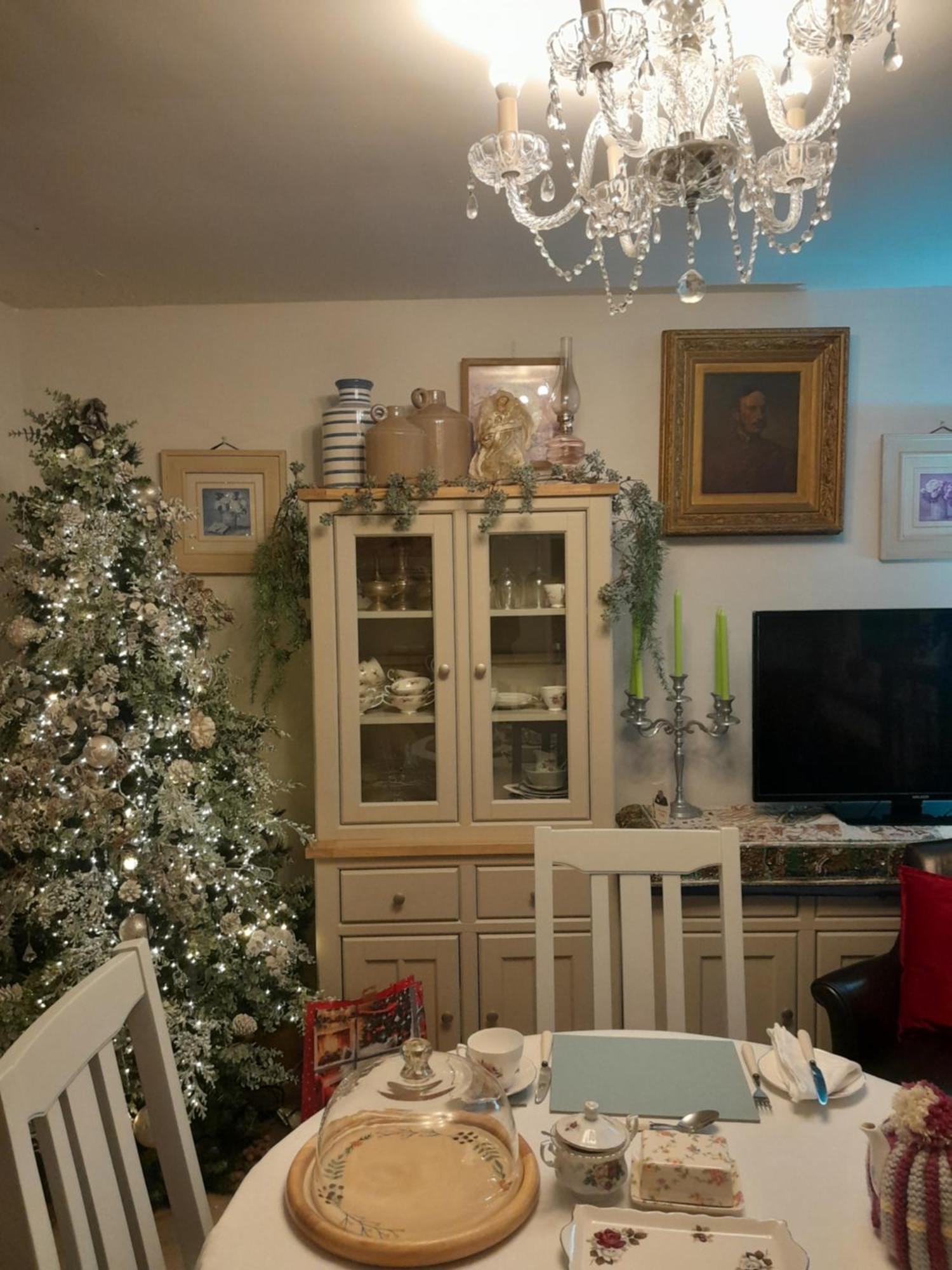 Saint Martin'S Bed And Breakfast Бандън Екстериор снимка
