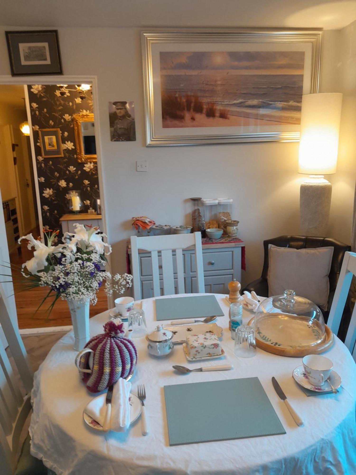 Saint Martin'S Bed And Breakfast Бандън Екстериор снимка